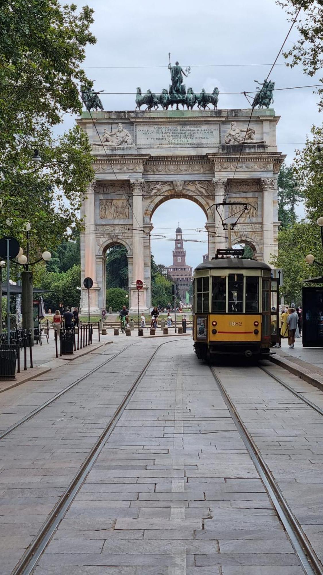 La Casa Di Cris - Milano, Appartamento Zona Sempione Esterno foto